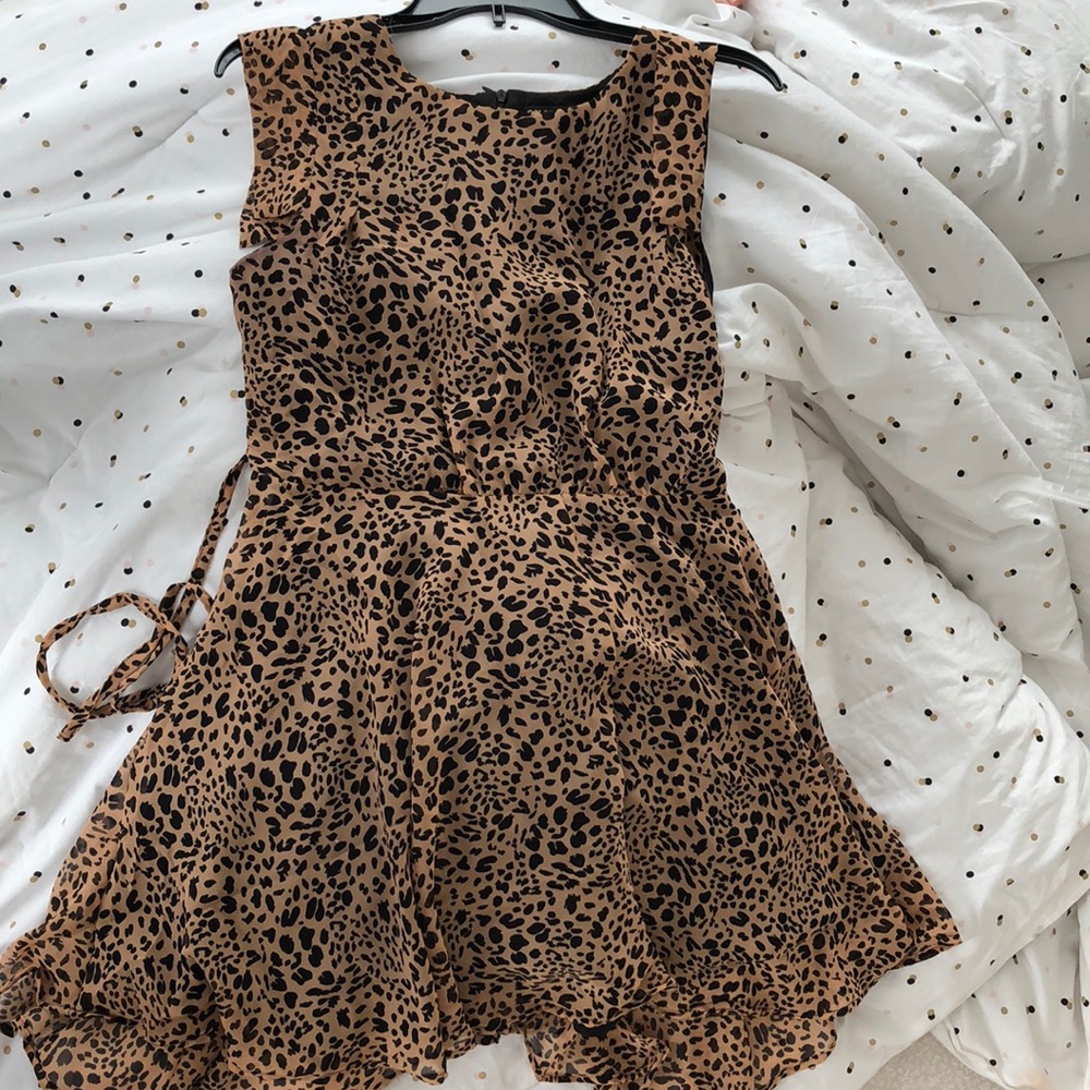 Cheetah print cap sleeve flair